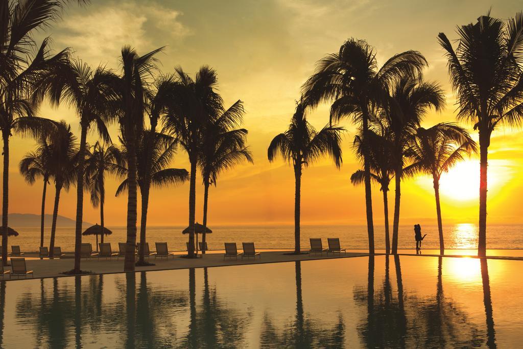 Secrets Vallarta Bay Resort & Spa - Adults Only Puerto Vallarta Bagian luar foto